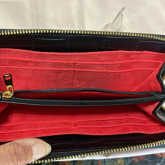 Sharif black leather zip around legacy wallet - Picture 6 of 9